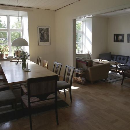 Bed and Breakfast Stora Mellings Gard Klintehamn Exterior foto