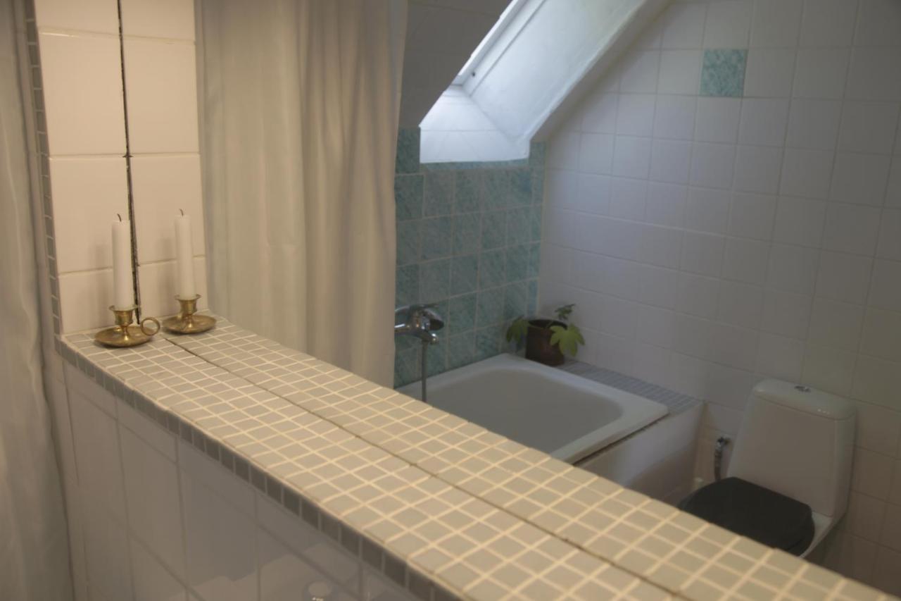 Bed and Breakfast Stora Mellings Gard Klintehamn Exterior foto