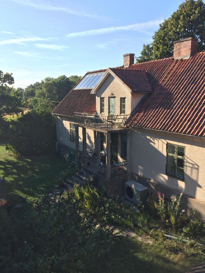 Bed and Breakfast Stora Mellings Gard Klintehamn Exterior foto